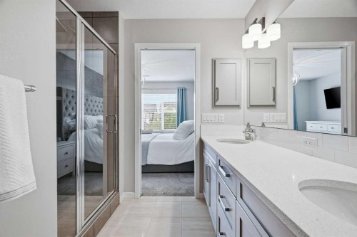 72 Masters Manor Se, Calgary, AB 