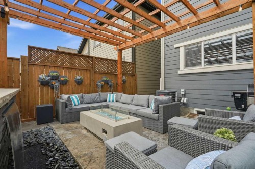 72 Masters Manor Se, Calgary, AB 