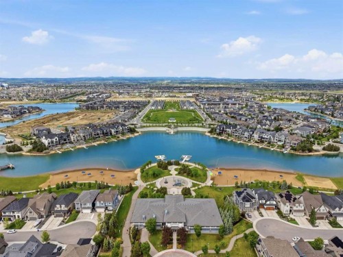 72 Masters Manor Se, Calgary, AB 