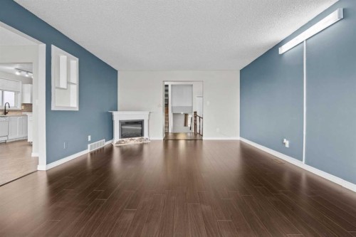 27 Beddington Road Ne, Calgary, AB 