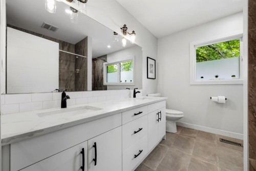 723 75 Avenue Sw, Calgary, AB 