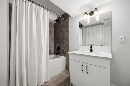 723 75 Avenue Sw, Calgary, AB 