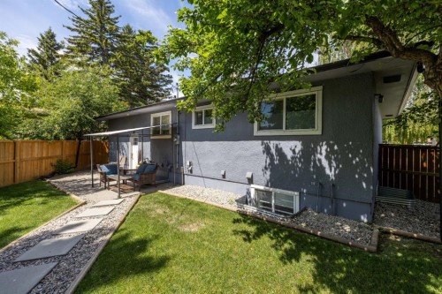 723 75 Avenue Sw, Calgary, AB 