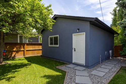723 75 Avenue Sw, Calgary, AB 