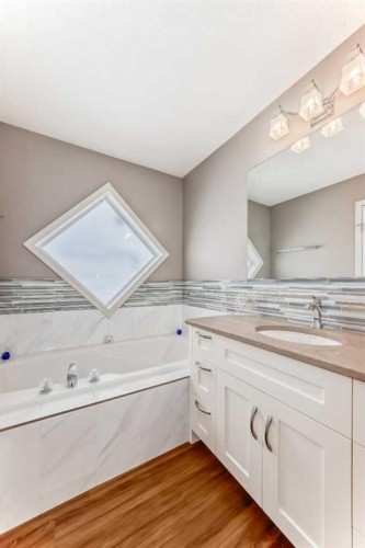255 Copperfield Manor Se, Calgary, AB 