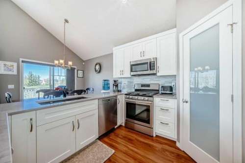 255 Copperfield Manor Se, Calgary, AB 