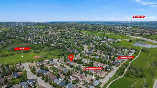 81 Strathcona Crescent Sw, Calgary, AB 