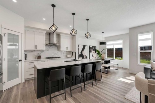 48 Lucas Passage Nw, Calgary, AB 