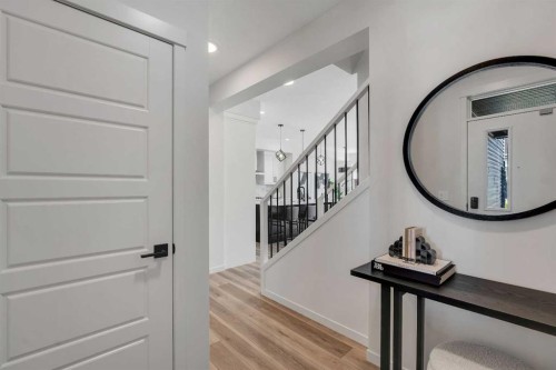 48 Lucas Passage Nw, Calgary, AB 