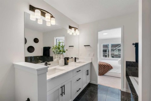 48 Lucas Passage Nw, Calgary, AB 