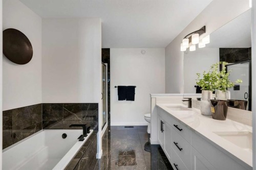 48 Lucas Passage Nw, Calgary, AB 