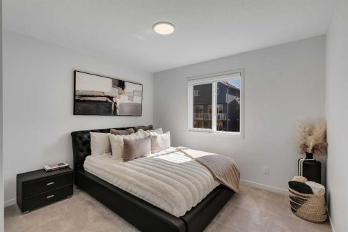 48 Lucas Passage Nw, Calgary, AB 