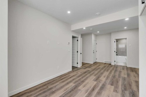 48 Lucas Passage Nw, Calgary, AB 