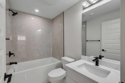 48 Lucas Passage Nw, Calgary, AB 