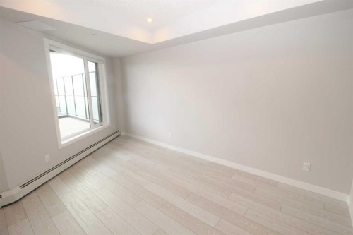 214-8370 Broadcast Avenue Sw, Calgary, AB - Indoor Photo Showing Other Room