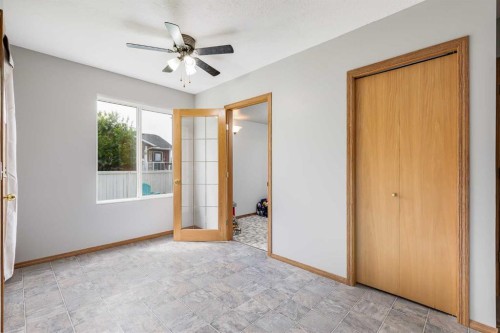4 Big Springs Hill Se, Airdrie, AB - Indoor Photo Showing Other Room