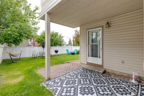4 Big Springs Hill Se, Airdrie, AB - Outdoor With Deck Patio Veranda With Exterior