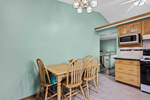 4 Big Springs Hill Se, Airdrie, AB - Indoor