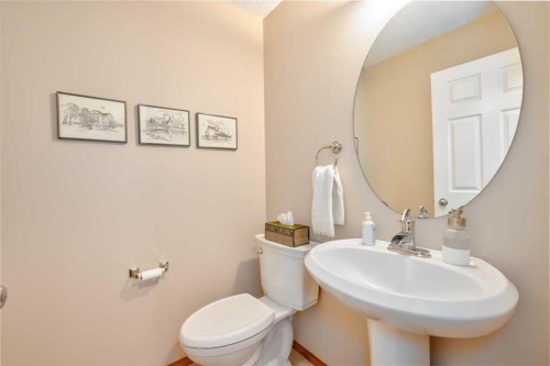 42 Royal Birch Landing Nw, Calgary, AB 