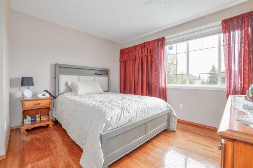 42 Royal Birch Landing Nw, Calgary, AB 