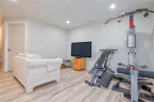 42 Royal Birch Landing Nw, Calgary, AB 