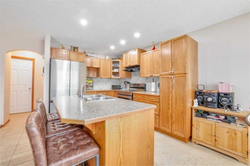 42 Royal Birch Landing Nw, Calgary, AB 
