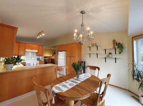 6244 Cypress Close, Olds, AB 