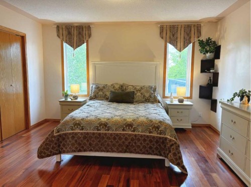 6244 Cypress Close, Olds, AB 