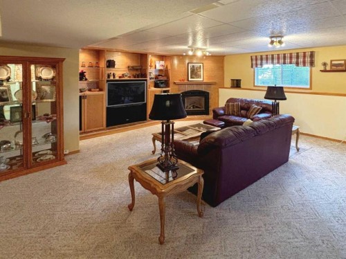 6244 Cypress Close, Olds, AB 
