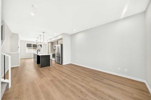265 Heirloom Way Se, Calgary, AB 