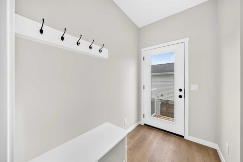 265 Heirloom Way Se, Calgary, AB 