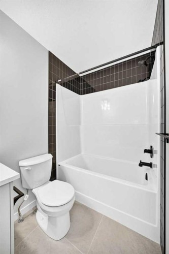 265 Heirloom Way Se, Calgary, AB 