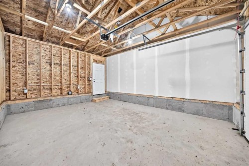 265 Heirloom Way Se, Calgary, AB 