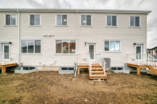 265 Heirloom Way Se, Calgary, AB 