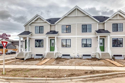 265 Heirloom Way Se, Calgary, AB 