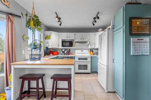 116 Sunbank Way Se, Calgary, AB 
