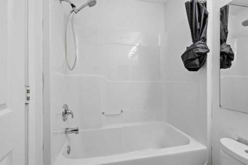 319 Coventry Road Ne, Calgary, AB 