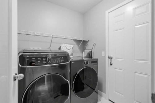 319 Coventry Road Ne, Calgary, AB 