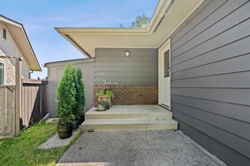 331 Midglen Place Se, Calgary, AB 