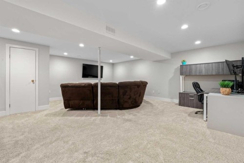 331 Midglen Place Se, Calgary, AB 
