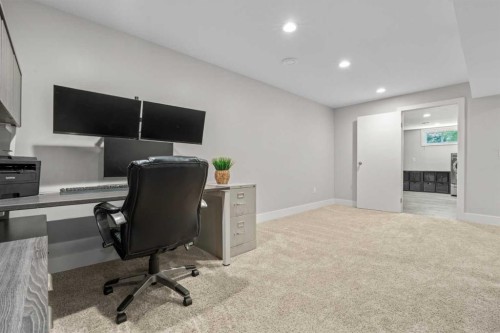 331 Midglen Place Se, Calgary, AB 