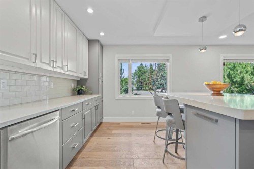 331 Midglen Place Se, Calgary, AB 
