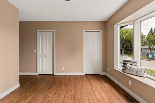 220 41 Avenue Nw, Calgary, AB 