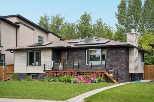 220 41 Avenue Nw, Calgary, AB 