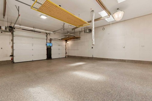 220 41 Avenue Nw, Calgary, AB 