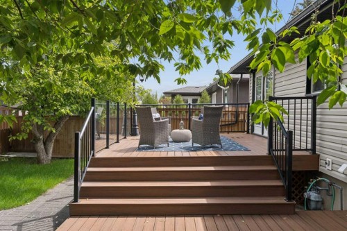 220 41 Avenue Nw, Calgary, AB 