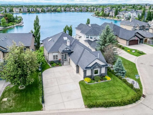246 Crystal Shores Drive  Okotoks, AB T1S 2C5