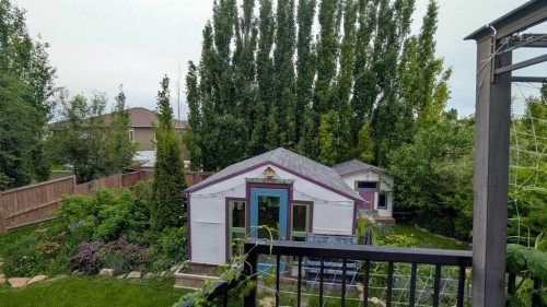 1220 21 Street, Bowden, AB 