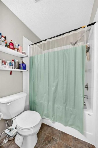 711 Auburn Bay Circle Se, Calgary, AB 