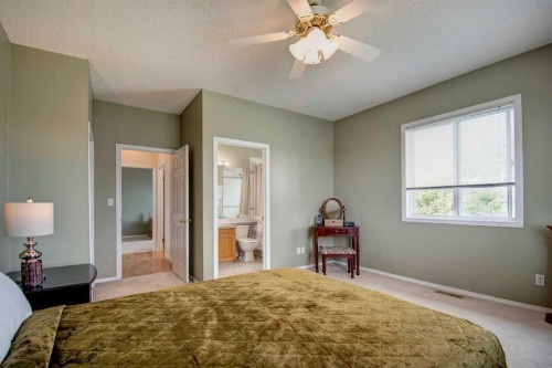 434 9 Street, Beiseker, AB 